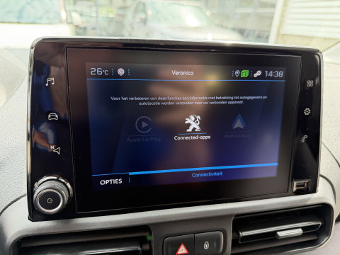 Peugeot Partner 1.2 PureTech Premium / benzine grijs kenteken / euro 6 / vaste prijs rijklaar € 11.750 ex btw / lease vanaf € 198 / airco / cruise / navi / raam in de schuifdeur / Apple Carplay Android auto