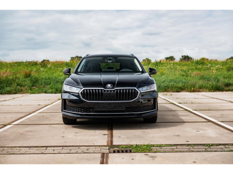 Škoda Superb Combi 1.5 TSI PHEV Selection | TREKHAAK | SUNSET | 18"