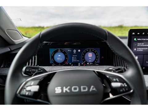 Škoda Superb Combi 1.5 TSI PHEV Selection | TREKHAAK | SUNSET | 18"
