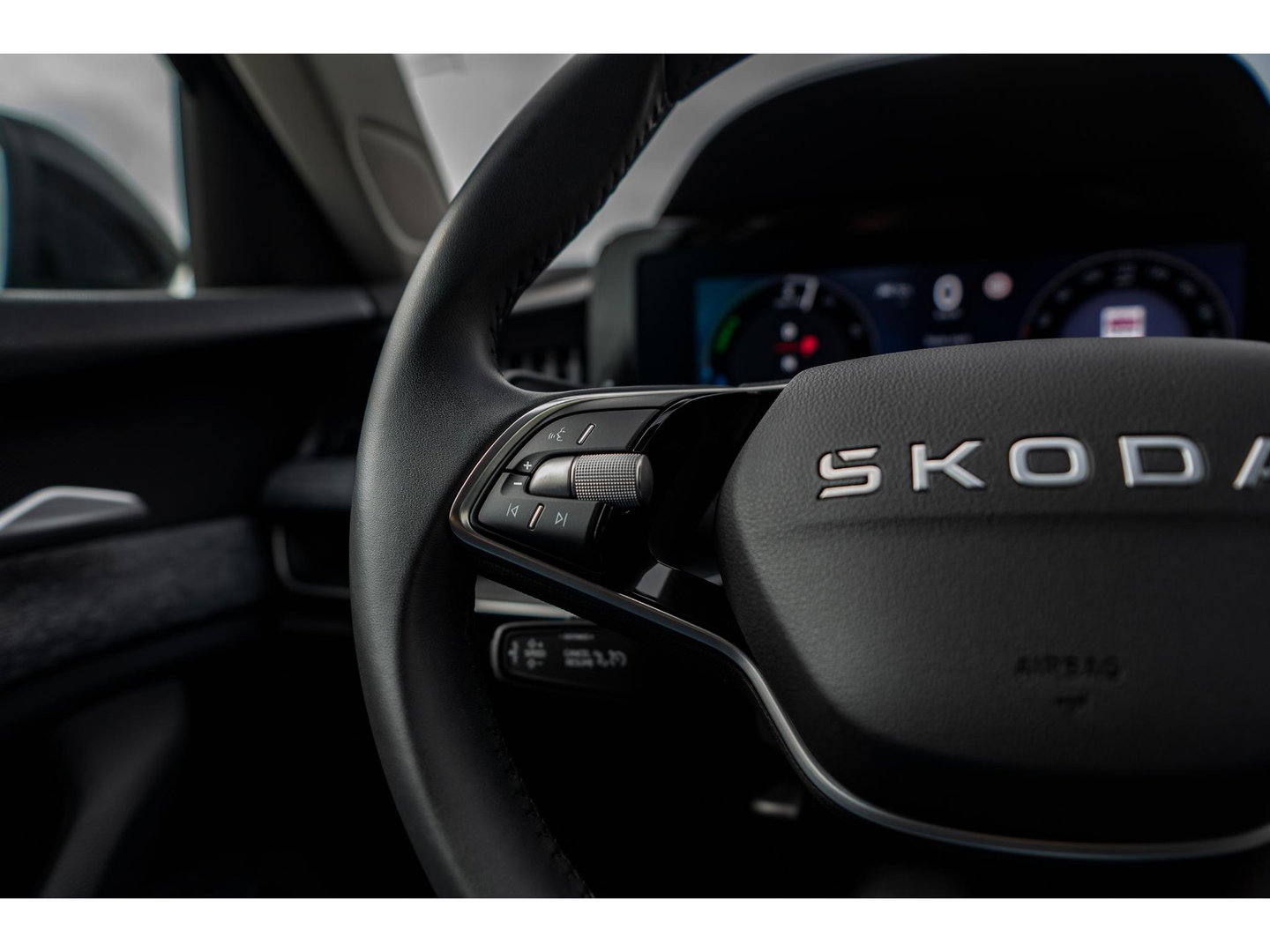 Škoda Superb Combi 1.5 TSI PHEV Selection | TREKHAAK | SUNSET | 18"