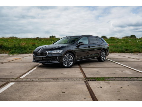 Škoda Superb Combi 1.5 TSI PHEV Selection | TREKHAAK | SUNSET | 18"