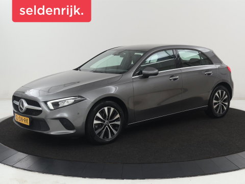 Mercedes-Benz A-Klasse 250e Style | SOH 92% | Stoelverwarming | Sfeerverlichting | Keyless | Camera | Navigatie | Widescreen | Half leder | Side Assist | Climate control | Bluetooth | PHEV | Plug In