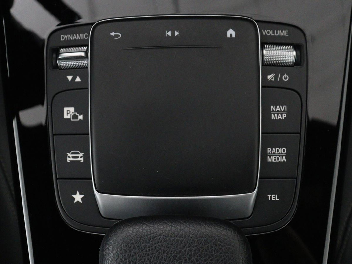 Mercedes-Benz A-Klasse 250e Style | SOH 92% | Stoelverwarming | Sfeerverlichting | Keyless | Camera | Navigatie | Widescreen | Half leder | Side Assist | Climate control | Bluetooth | PHEV | Plug In