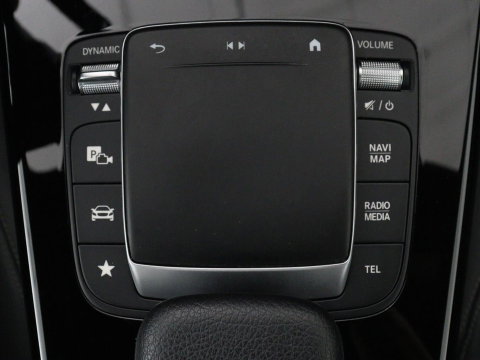 Mercedes-Benz A-Klasse 250e Style | SOH 92% | Stoelverwarming | Sfeerverlichting | Keyless | Camera | Navigatie | Widescreen | Half leder | Side Assist | Climate control | Bluetooth | PHEV | Plug In
