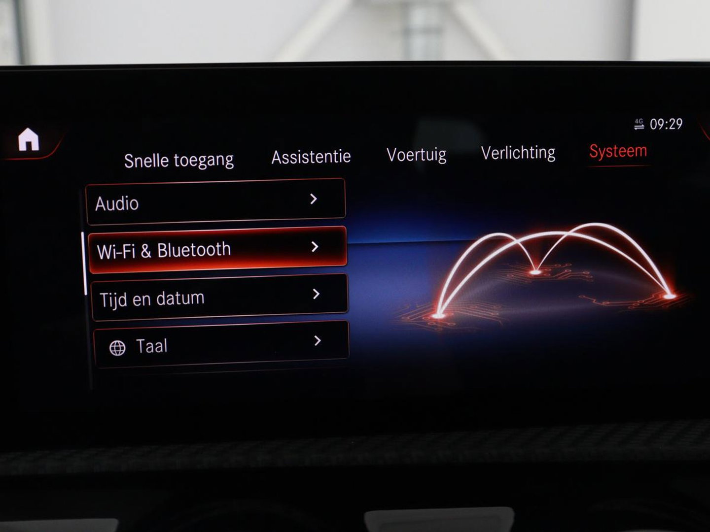 Mercedes-Benz A-Klasse 250e Style | SOH 92% | Stoelverwarming | Sfeerverlichting | Keyless | Camera | Navigatie | Widescreen | Half leder | Side Assist | Climate control | Bluetooth | PHEV | Plug In