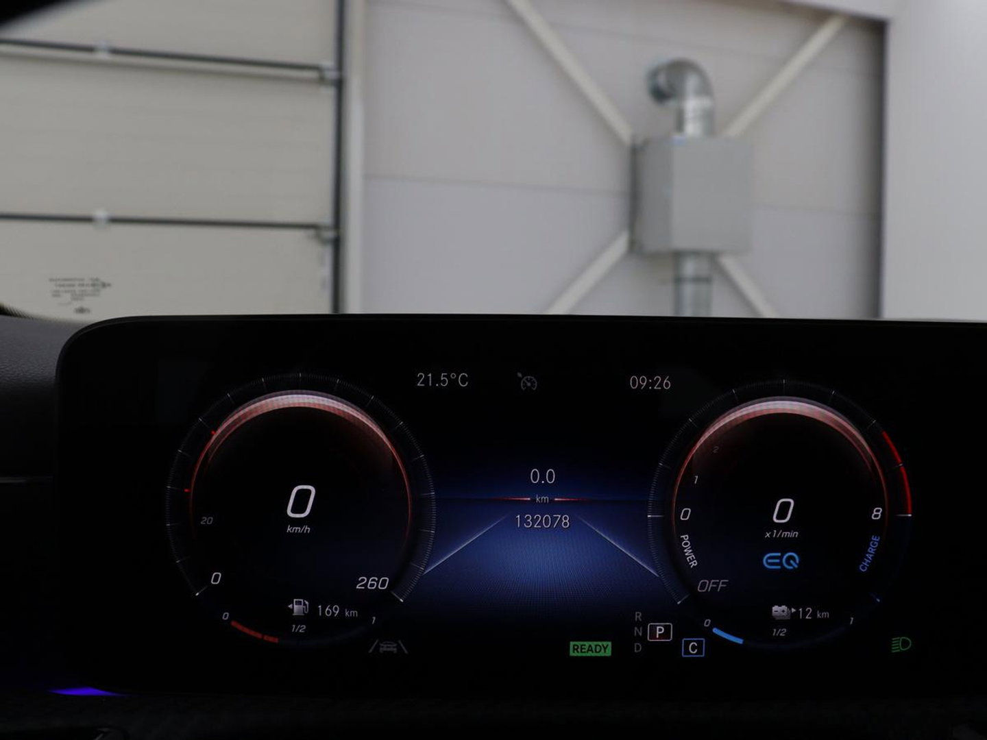 Mercedes-Benz A-Klasse 250e Style | SOH 92% | Stoelverwarming | Sfeerverlichting | Keyless | Camera | Navigatie | Widescreen | Half leder | Side Assist | Climate control | Bluetooth | PHEV | Plug In