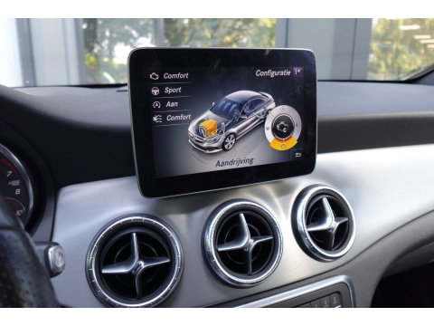 Mercedes-Benz CLA-Klasse 180 Business Solution AMG STOELVERW CAM CRUISE'