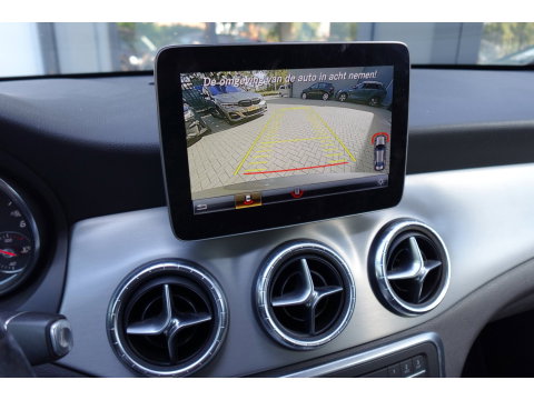 Mercedes-Benz CLA-Klasse 180 Business Solution AMG STOELVERW CAM CRUISE'
