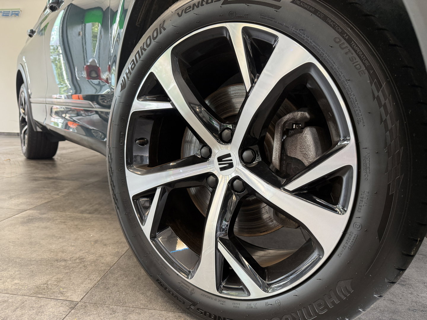 SEAT Tarraco 1.4 TSI e-Hybrid PHEV FR ACC PDC Trekhaak Leder Elek. Stoelen 24 Maanden garantie* (Vraag naar de voorwaarden)