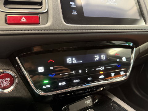 Honda HR-V 1.5 i-VTEC Executive Panoramadak Full-led Navigatie