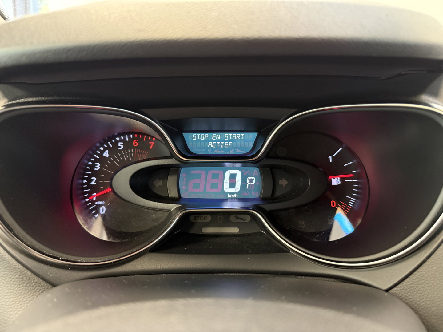 Renault Captur 1.3 TCe Intens PDC Navi Isofix Keyless Entry/Go