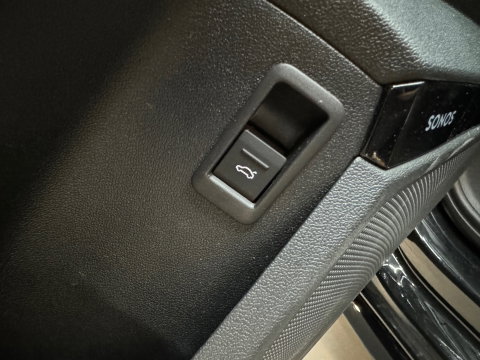 Audi S3 Sportback 2.0 TFSI quattro Pano|HuD|Sonos|Akrapovic