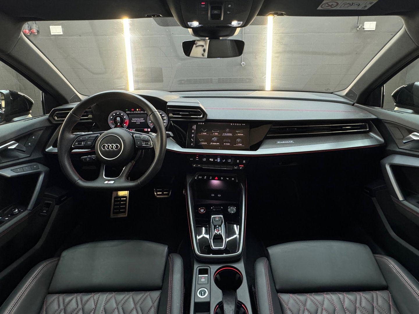 Audi S3 Sportback 2.0 TFSI quattro Pano|HuD|Sonos|Akrapovic