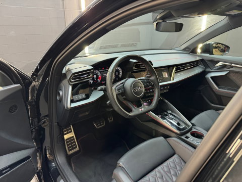 Audi S3 Sportback 2.0 TFSI quattro Pano|HuD|Sonos|Akrapovic