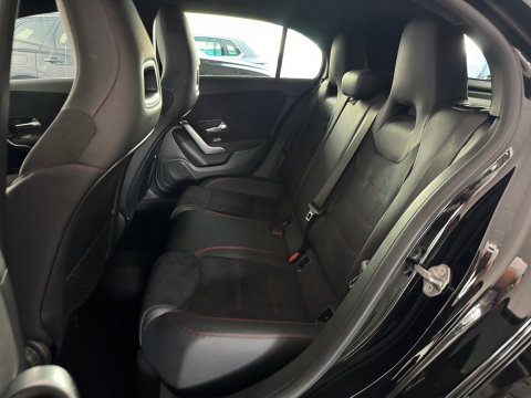 Mercedes-Benz A-Klasse 200 AMG Camera|CarPlay|Stoelverwarming