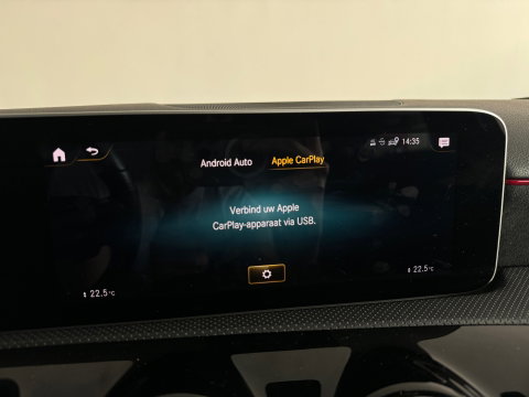 Mercedes-Benz A-Klasse 200 AMG Camera|CarPlay|Stoelverwarming