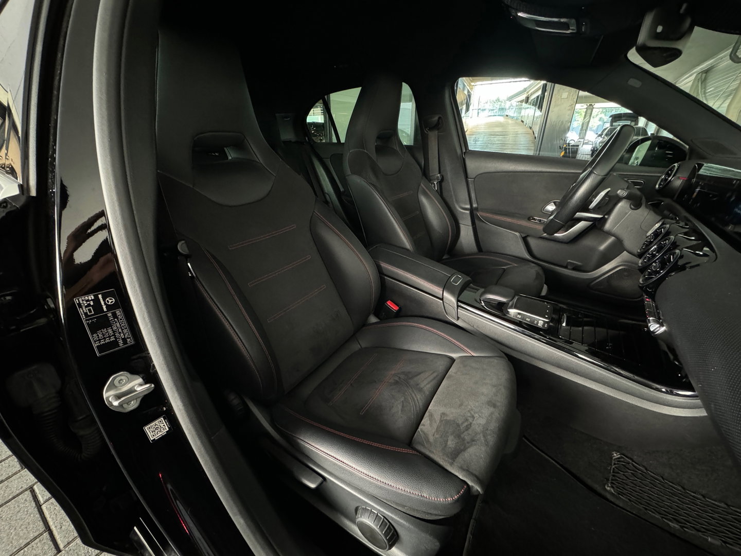 Mercedes-Benz A-Klasse 200 AMG Camera|CarPlay|Stoelverwarming