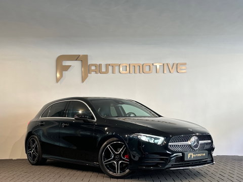 Mercedes-Benz A-Klasse 200 AMG Camera|CarPlay|Stoelverwarming
