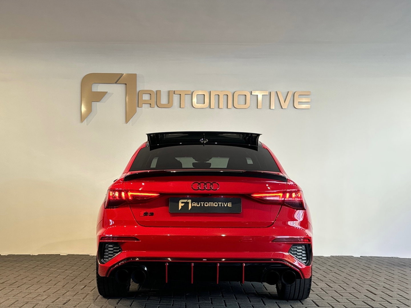 Audi S3 Limousine 2.0 TFSI quattro Edition Pano|Sfeer|B&O