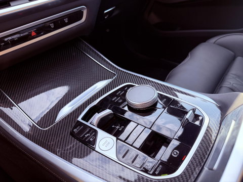 BMW X5 xDrive50e M-sport l Pano l HUD l 22INCH l Trekhaak