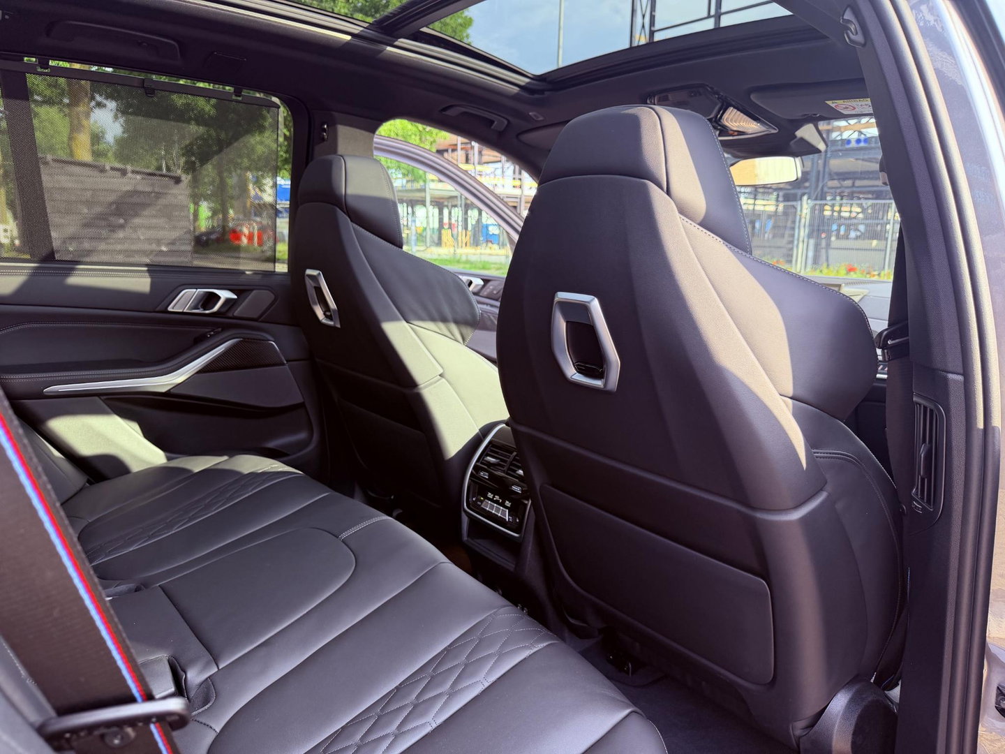 BMW X5 xDrive50e M-sport l Pano l HUD l 22INCH l Trekhaak