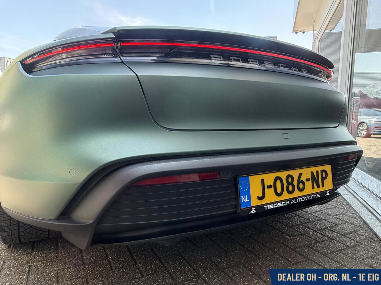 Porsche Taycan