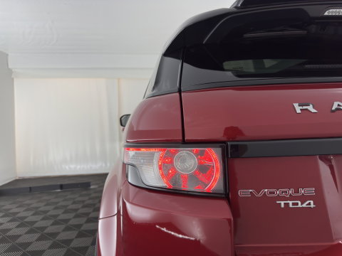 Land Rover Range Rover Evoque 2.2 TD4 4WD Prestige Aut. *PANO | LEATHER | XENON | MEMORY-PACK | NAVI-FULLMAP | MERIDIAN-AUDIO | CAMERA | HEATED-SPORTSEATS | PRIVACY-GLASS | ECC | PDC | CRUISE | 20''ALU*