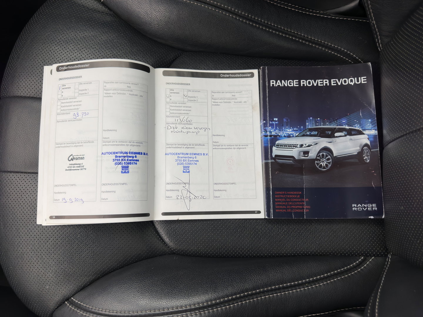 Land Rover Range Rover Evoque 2.2 TD4 4WD Prestige Aut. *PANO | LEATHER | XENON | MEMORY-PACK | NAVI-FULLMAP | MERIDIAN-AUDIO | CAMERA | HEATED-SPORTSEATS | PRIVACY-GLASS | ECC | PDC | CRUISE | 20''ALU*