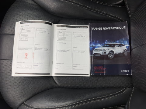 Land Rover Range Rover Evoque 2.2 TD4 4WD Prestige Aut. *PANO | LEATHER | XENON | MEMORY-PACK | NAVI-FULLMAP | MERIDIAN-AUDIO | CAMERA | HEATED-SPORTSEATS | PRIVACY-GLASS | ECC | PDC | CRUISE | 20''ALU*