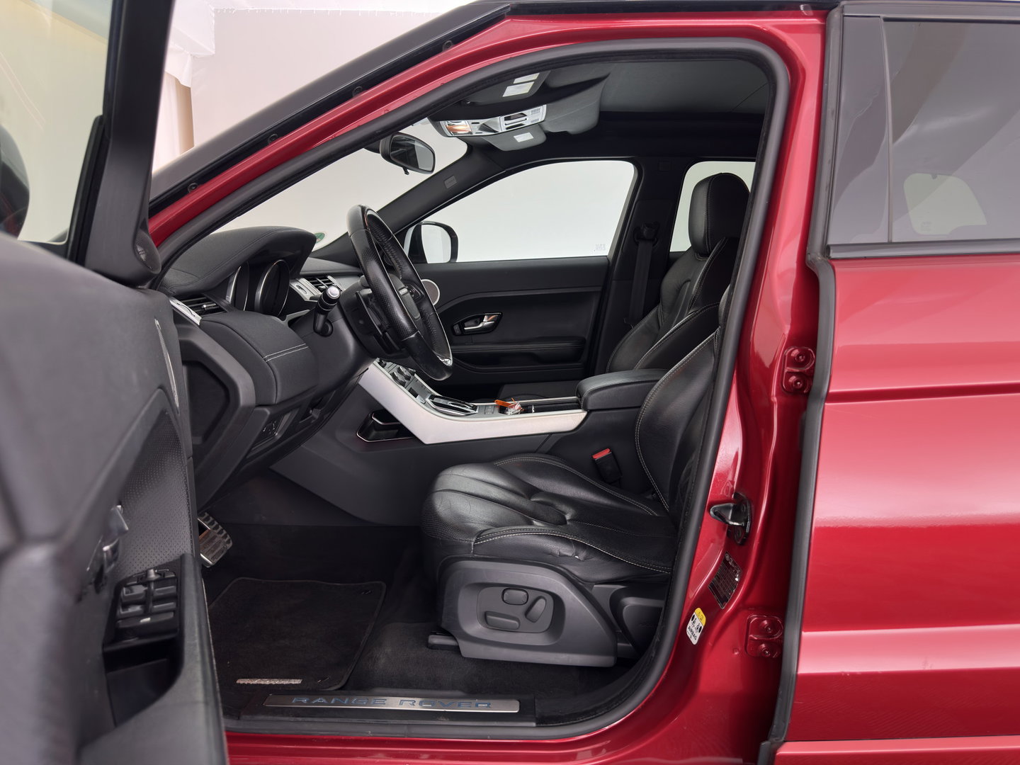 Land Rover Range Rover Evoque 2.2 TD4 4WD Prestige Aut. *PANO | LEATHER | XENON | MEMORY-PACK | NAVI-FULLMAP | MERIDIAN-AUDIO | CAMERA | HEATED-SPORTSEATS | PRIVACY-GLASS | ECC | PDC | CRUISE | 20''ALU*