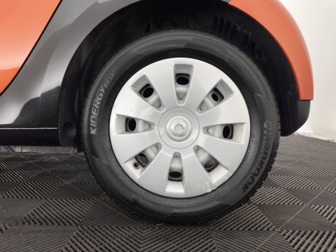 Smart Forfour 1.0 Essential Edition *AIRCO | CRUISE | COMFORT-SEATS*