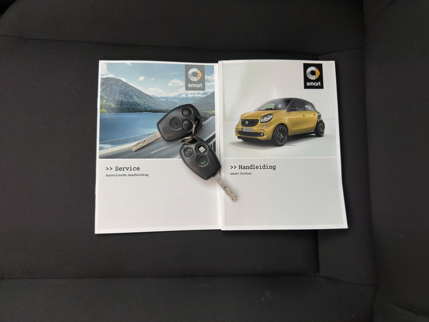 Smart Forfour 1.0 Essential Edition *AIRCO | CRUISE | COMFORT-SEATS*