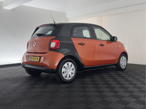 Smart Forfour 1.0 Essential Edition *AIRCO | CRUISE | COMFORT-SEATS*