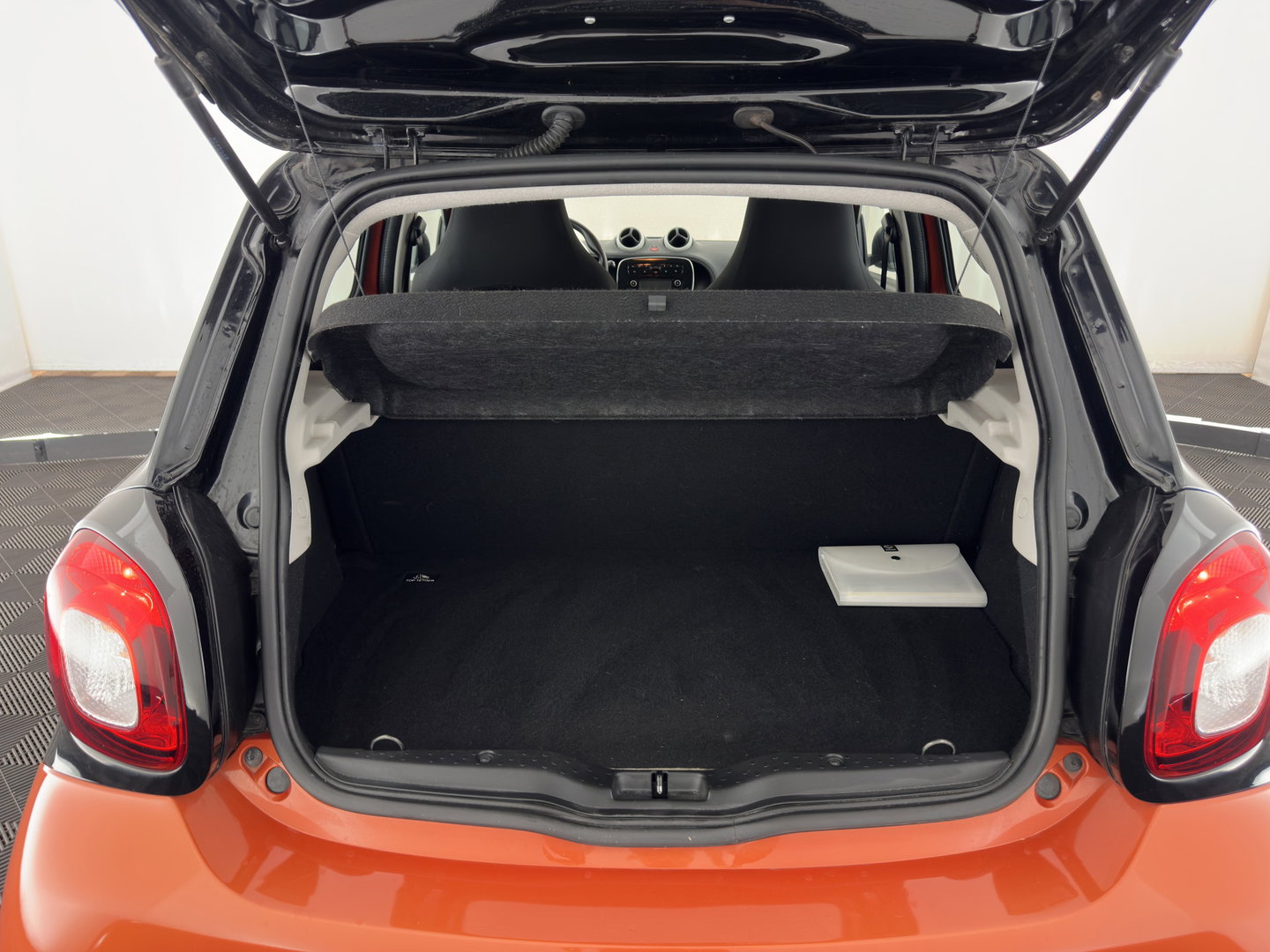 Smart Forfour 1.0 Essential Edition *AIRCO | CRUISE | COMFORT-SEATS*