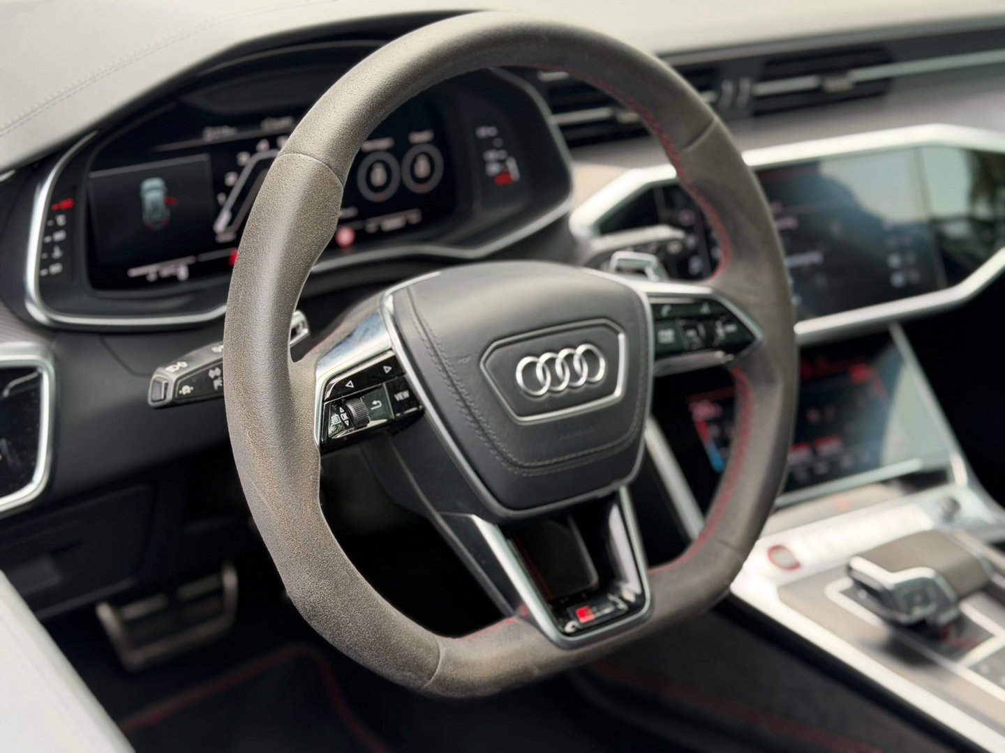 Audi A6 Avant RS 6 TFSI quattro Dynamic Plus|Keramisch|Carplay|Pano|B&O|4WB