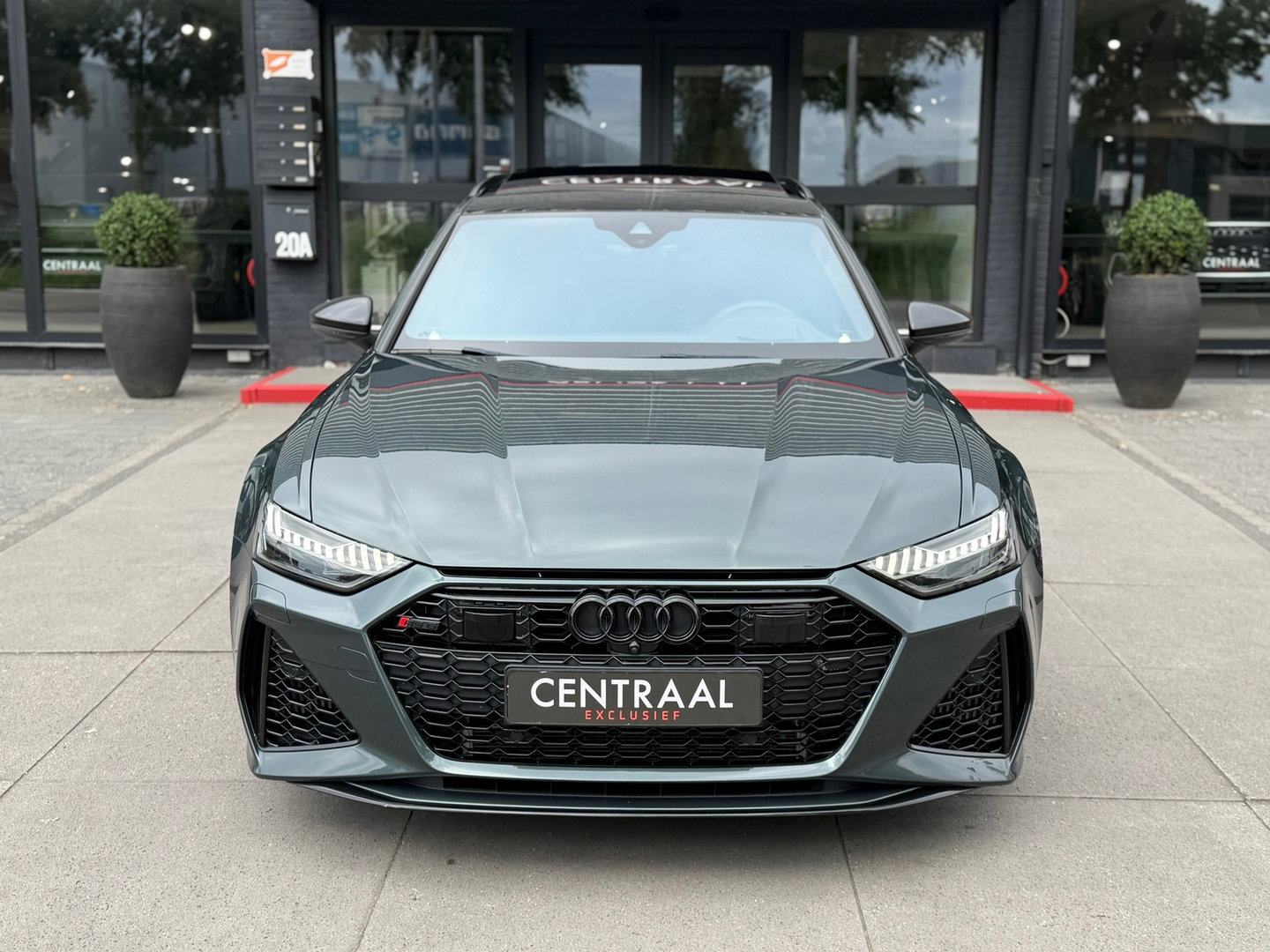 Audi A6 Avant RS 6 TFSI quattro Dynamic Plus|Keramisch|Carplay|Pano|B&O|4WB