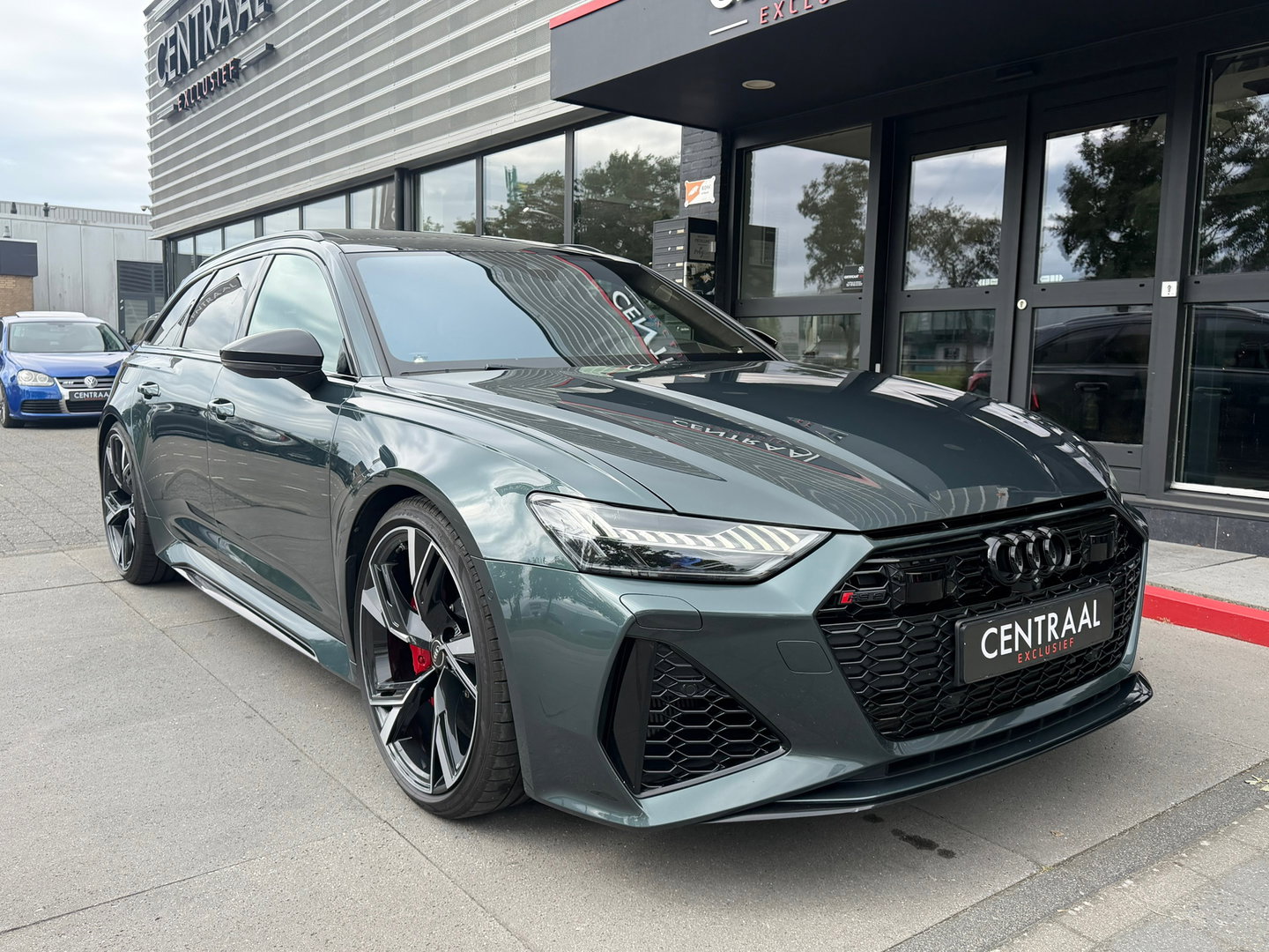 Audi A6 Avant RS 6 TFSI quattro Dynamic Plus|Keramisch|Carplay|Pano|B&O|4WB