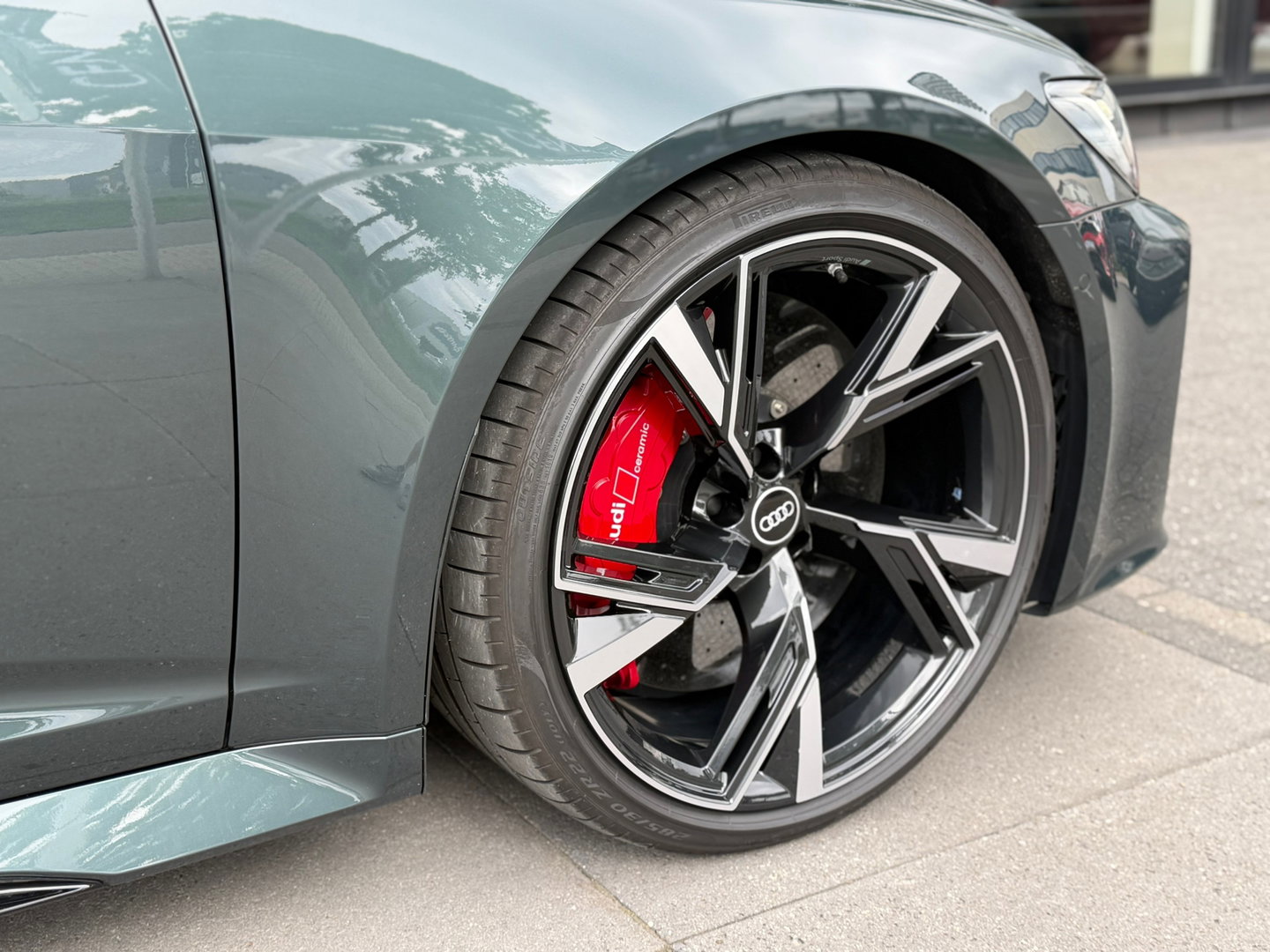 Audi A6 Avant RS 6 TFSI quattro Dynamic Plus|Keramisch|Carplay|Pano|B&O|4WB