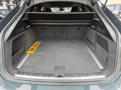 Audi A6 Avant RS 6 TFSI quattro Dynamic Plus|Keramisch|Carplay|Pano|B&O|4WB