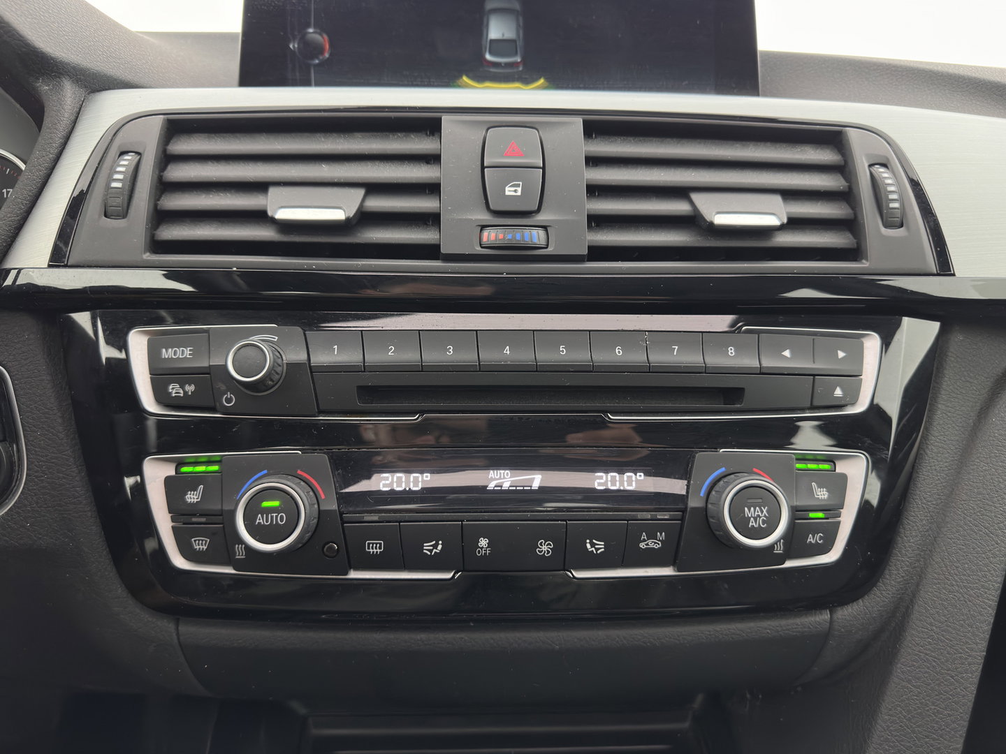 BMW 3-serie Gran Turismo 320i Corporate Lease High Executive M-Sportpack Aut. *PANO | LEATHER | FULL-LED | NAVI-FULLMAP | HEATED-SPORTSEATS | HIFI-SOUND | SHIFTPADDLES | ECC | PDC | CRUISE | 19''ALU*