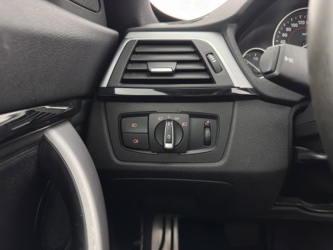 BMW 3-serie Gran Turismo 320i Corporate Lease High Executive M-Sportpack Aut. *PANO | LEATHER | FULL-LED | NAVI-FULLMAP | HEATED-SPORTSEATS | HIFI-SOUND | SHIFTPADDLES | ECC | PDC | CRUISE | 19''ALU*