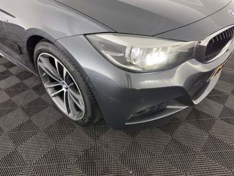 BMW 3-serie Gran Turismo 320i Corporate Lease High Executive M-Sportpack Aut. *PANO | LEATHER | FULL-LED | NAVI-FULLMAP | HEATED-SPORTSEATS | HIFI-SOUND | SHIFTPADDLES | ECC | PDC | CRUISE | 19''ALU*