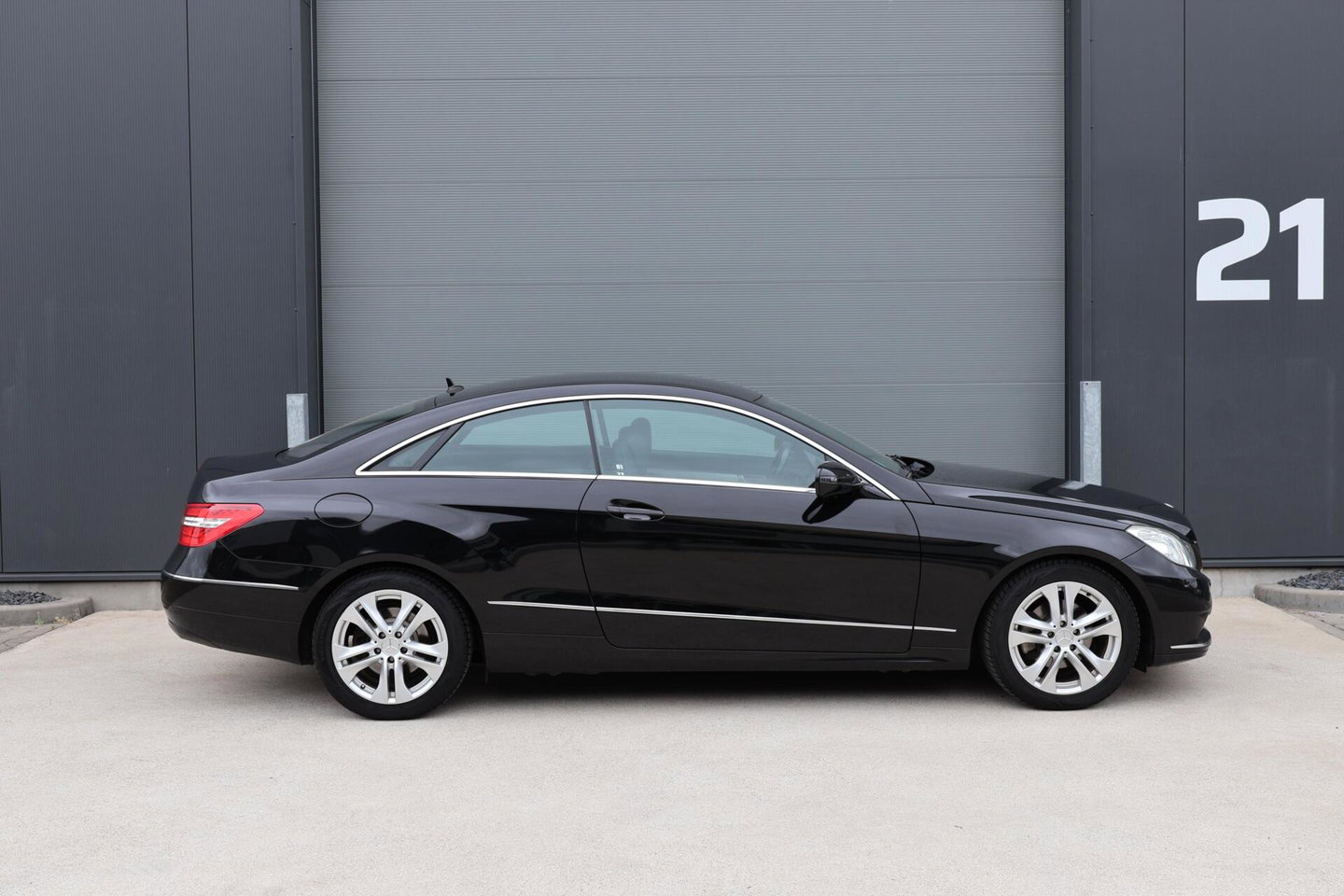 Mercedes-Benz E-Klasse Coupé 250 CGI Elegance / Automaat / Stoelverwarming / Cruise Control / Climate Control