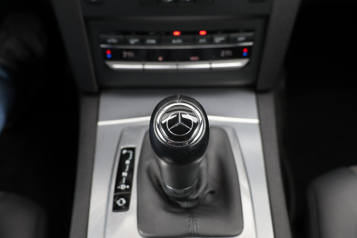 Mercedes-Benz E-Klasse Coupé 250 CGI Elegance / Automaat / Stoelverwarming / Cruise Control / Climate Control