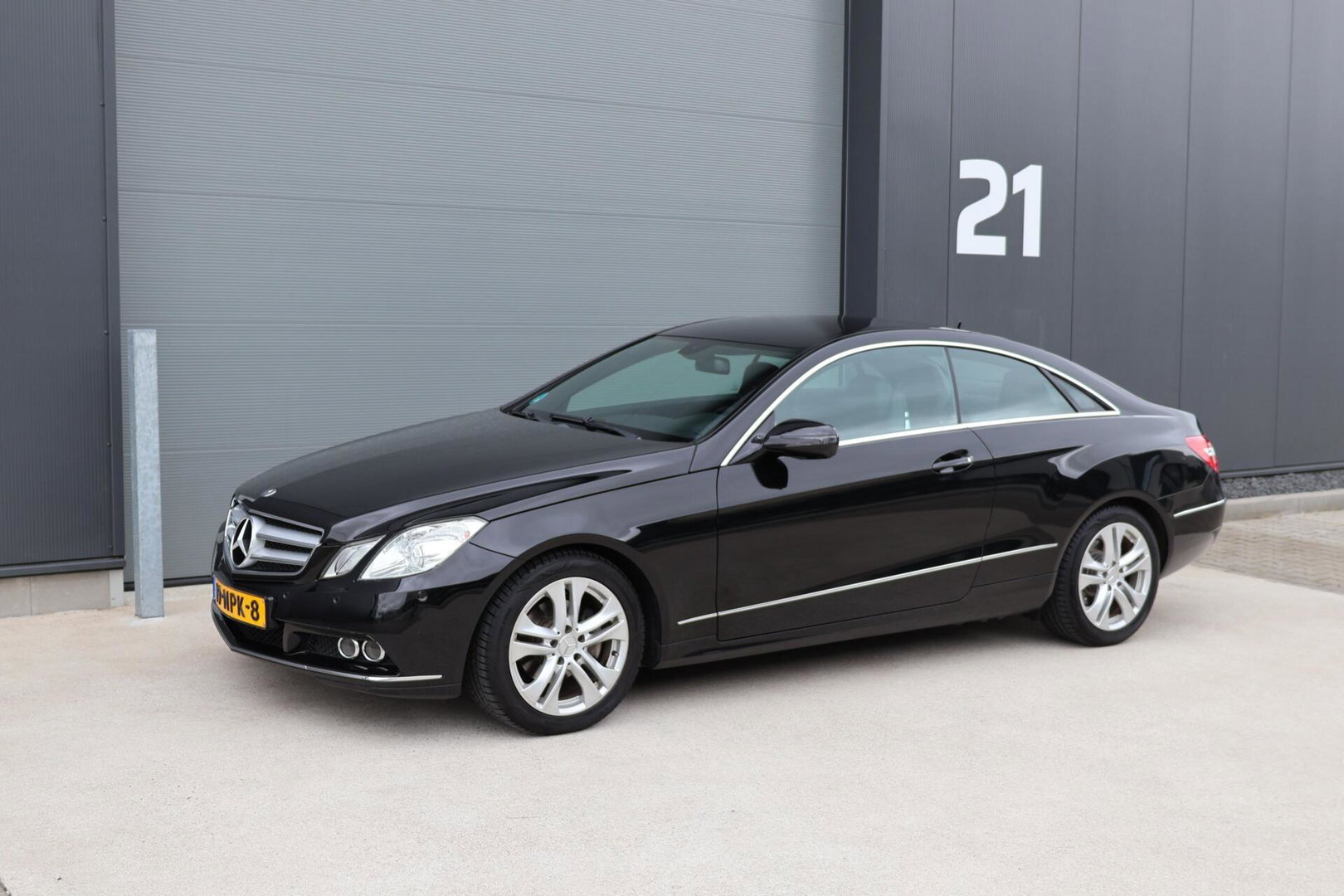 Mercedes-Benz E-Klasse Coupé 250 CGI Elegance / Automaat / Stoelverwarming / Cruise Control / Climate Control