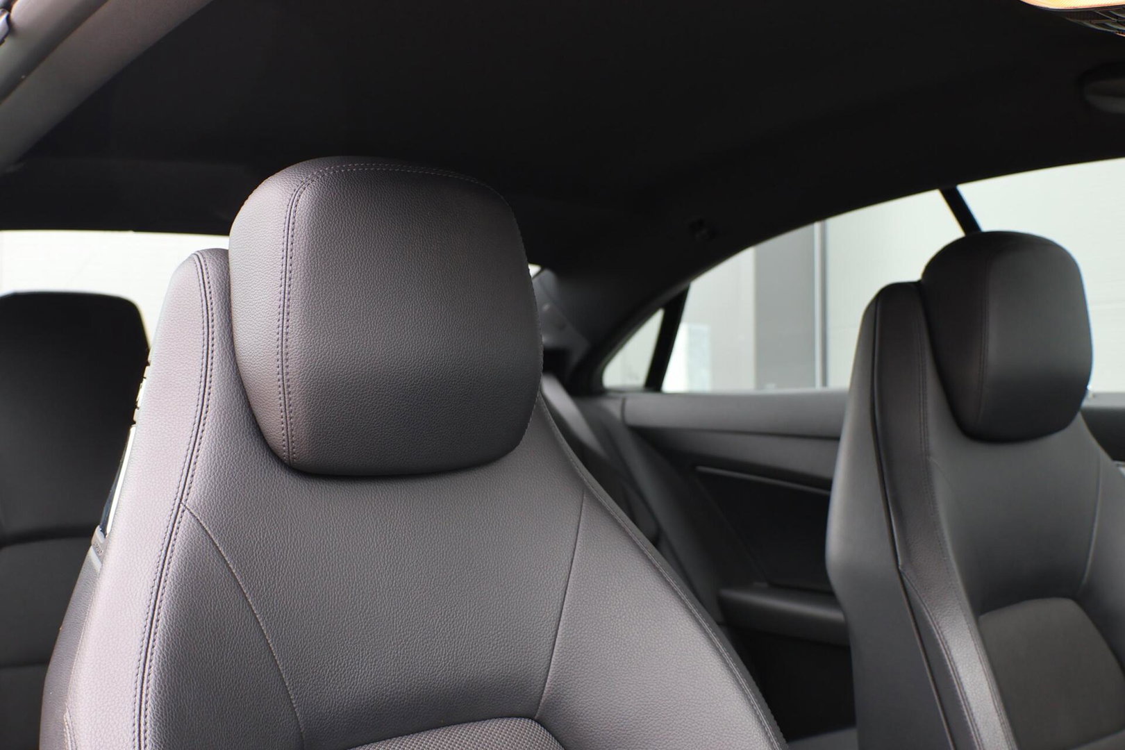 Mercedes-Benz E-Klasse Coupé 250 CGI Elegance / Automaat / Stoelverwarming / Cruise Control / Climate Control