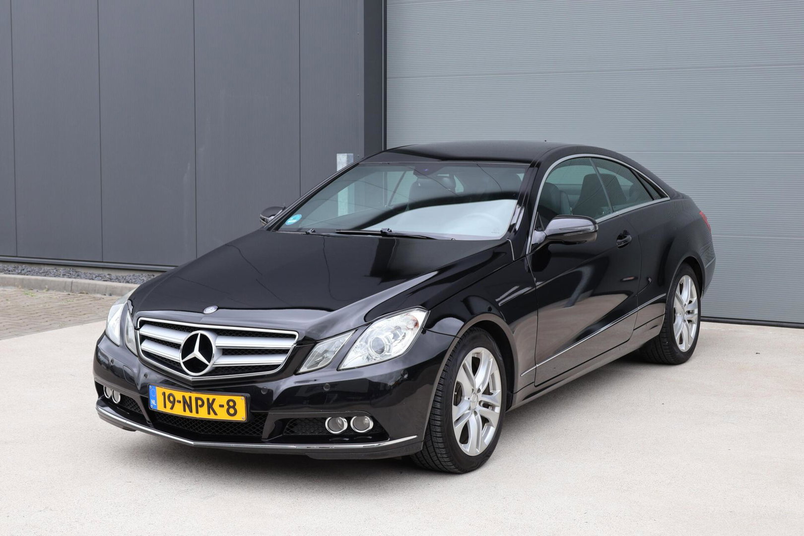 Mercedes-Benz E-Klasse Coupé 250 CGI Elegance / Automaat / Stoelverwarming / Cruise Control / Climate Control