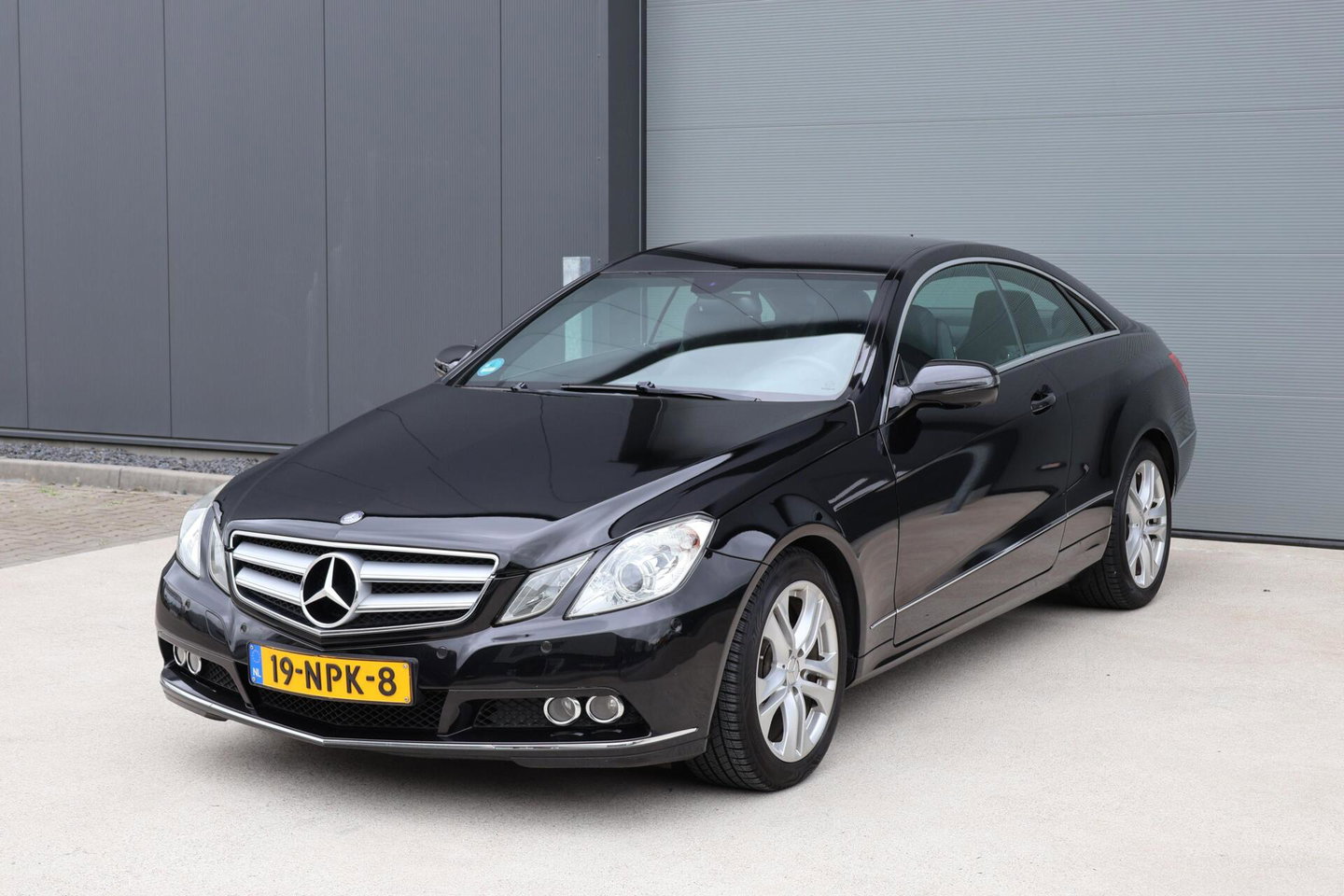Mercedes-Benz E-Klasse Coupé 250 CGI Elegance / Automaat / Stoelverwarming / Cruise Control / Climate Control
