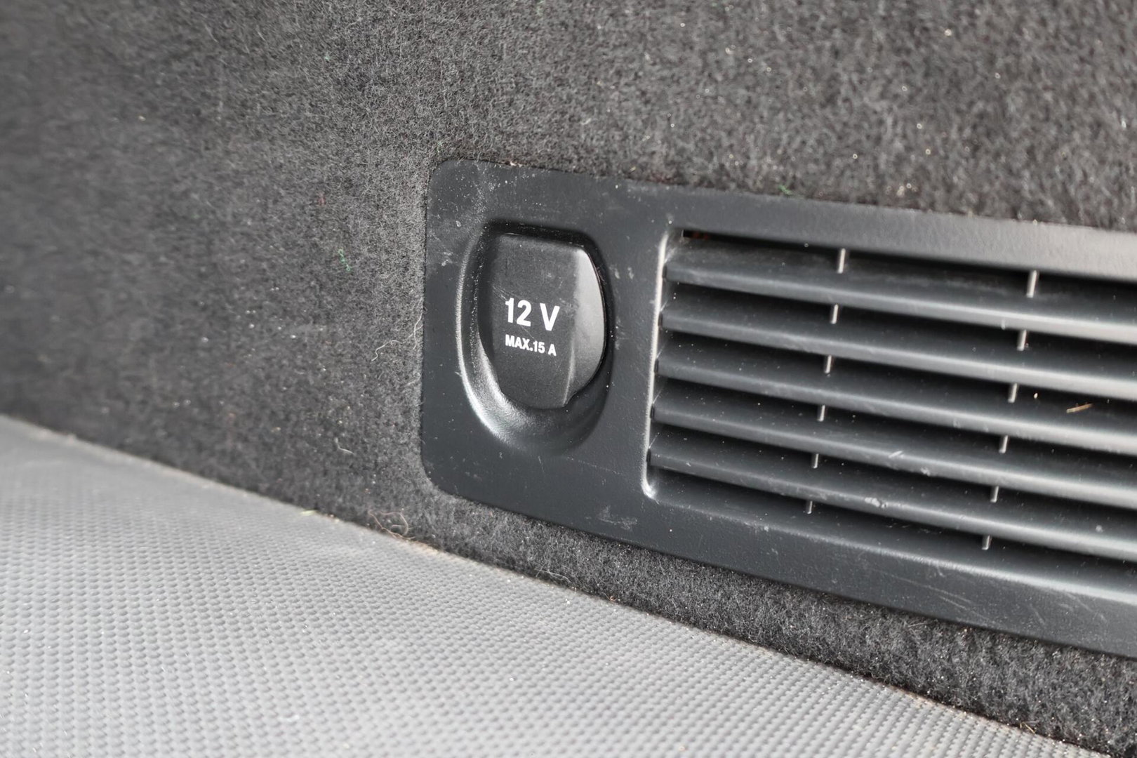 Mercedes-Benz V-Klasse 250d Lang DC Edition / AMG line / Stoelventilatie / Stoelverwarming / 2x Scuifdeur / Maestro surroundsystem / Origineel NL