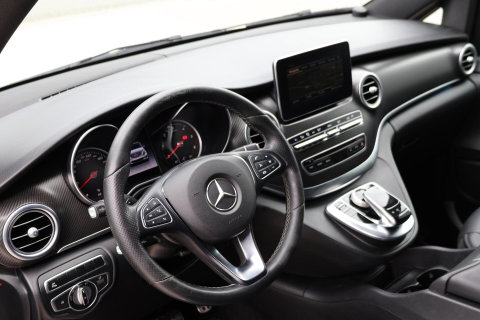 Mercedes-Benz V-Klasse 250d Lang DC Edition / AMG line / Stoelventilatie / Stoelverwarming / 2x Scuifdeur / Maestro surroundsystem / Origineel NL